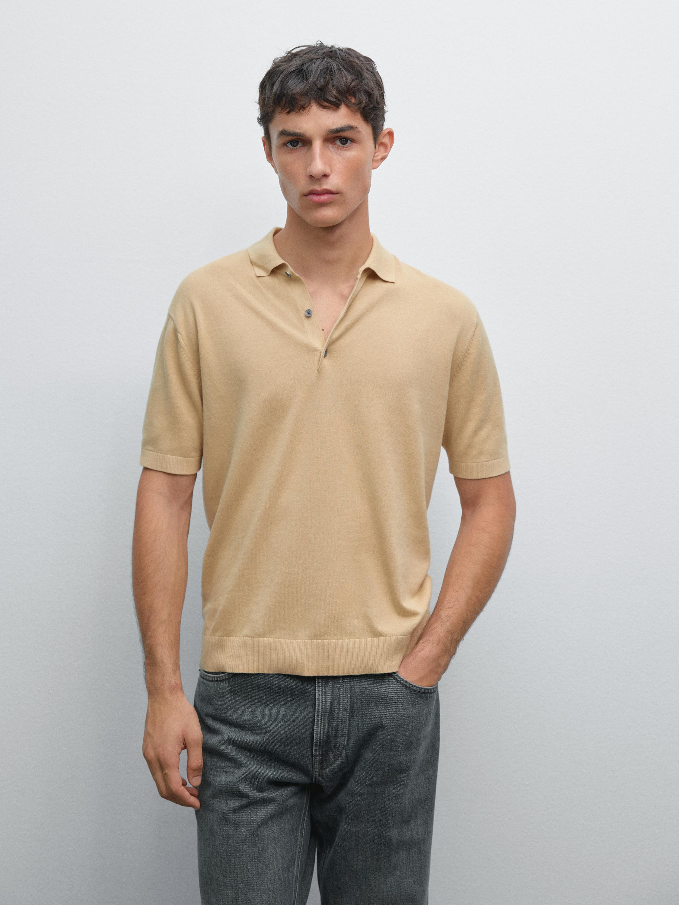 Short sleeve knit polo shirt